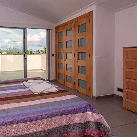 Embat By Sealand Apartman